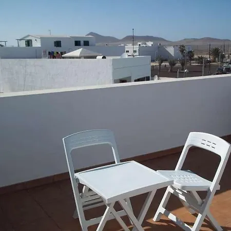 Villa Sleeps 6 Wifi *