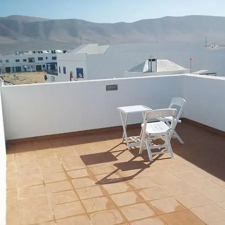 Sleeps 6 Wifi
