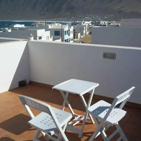 Villa Sleeps 6 Wifi
